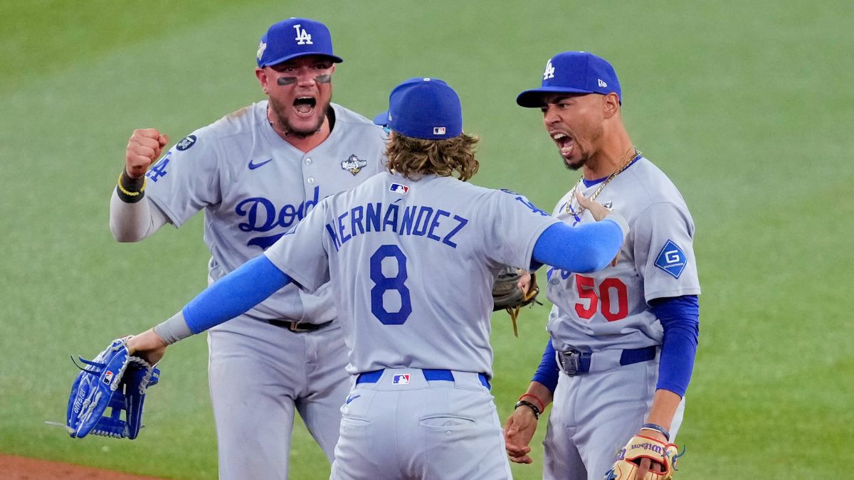 Dodgers-de-Los-Angeles-celebran-su-victoria-en-el-juego-6-de-la-Serie-Mundial-2025