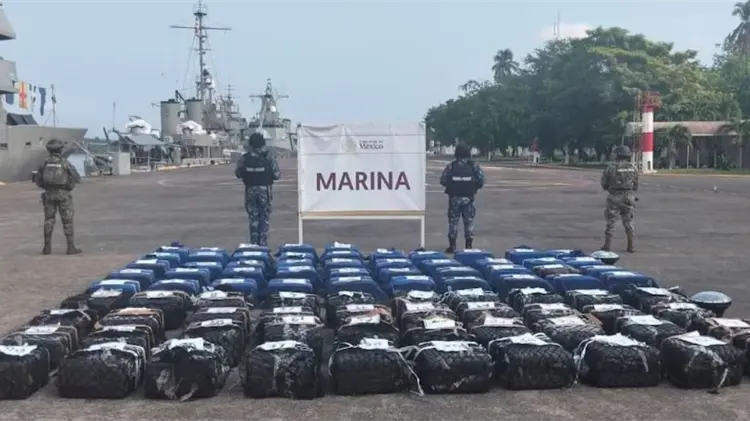 marinca-asegura-cocaina-851b9289-focus-0-0-750-421